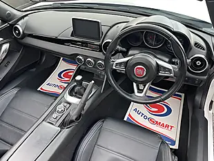Used 2017 Fiat 124 Spider Lusso White - Interior and Exterior details 13