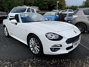 Used 2017 Fiat 124 Spider Lusso White - Interior and Exterior details 3