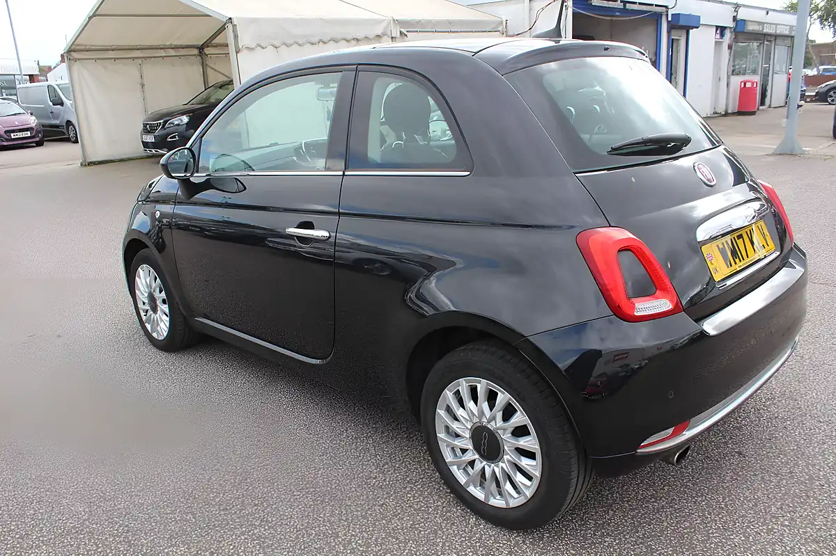 Used 2017 Fiat 500 Lounge Black - Interior and Exterior details 4