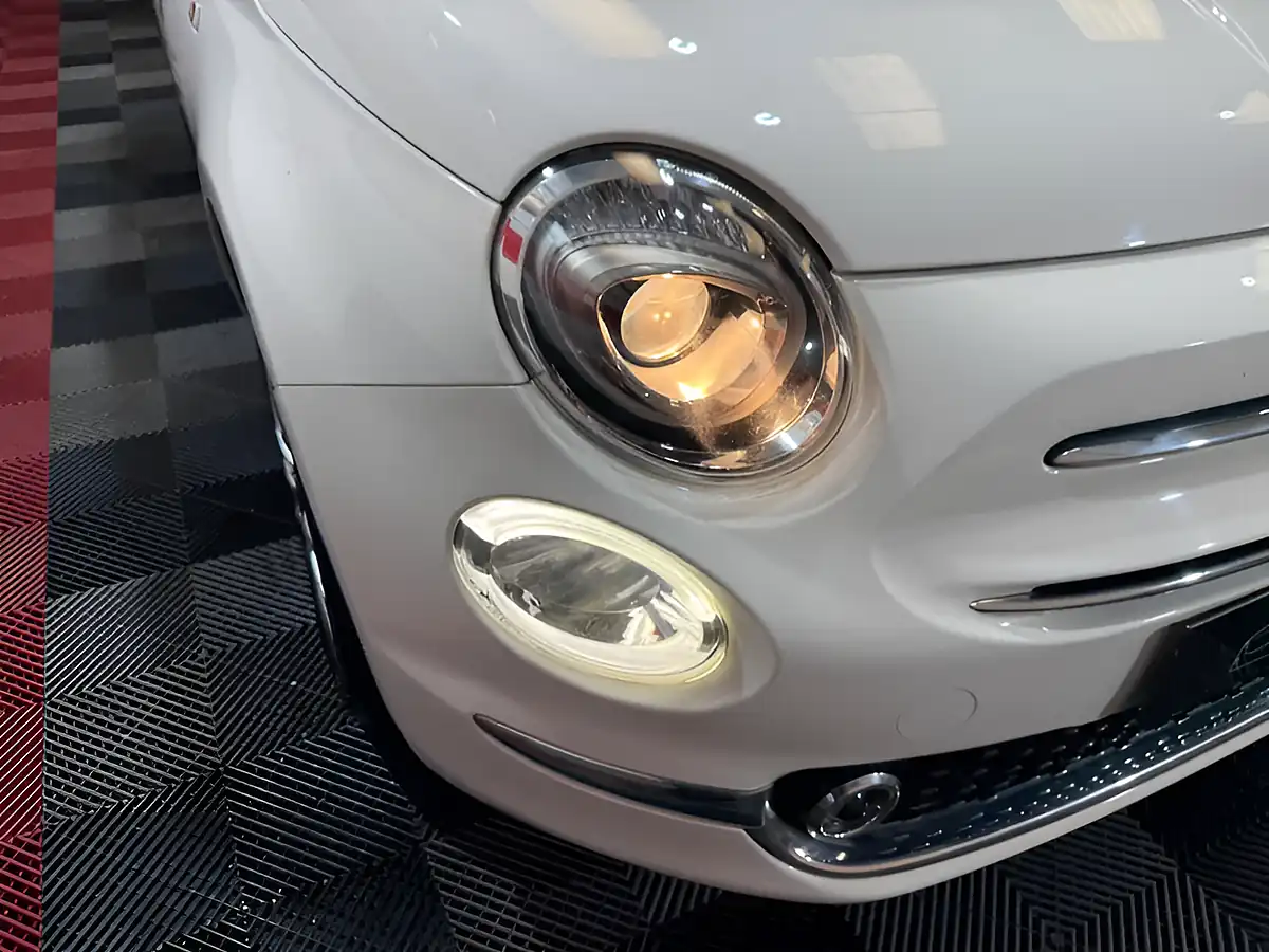 Used 2017 Fiat 500 Lounge Bossa Nova White - Interior and Exterior details 18