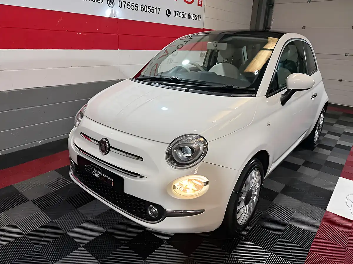 Used 2017 Fiat 500 Lounge Bossa Nova White - Interior and Exterior details 2