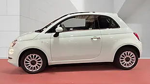 Used 2017 Fiat 500 Lounge Green - Interior and Exterior details 7