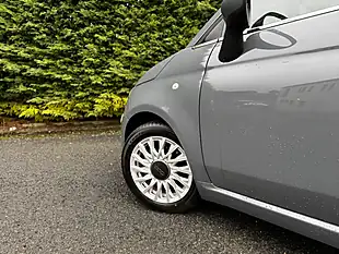 Used 2017 Fiat 500 Lounge Grey - Interior and Exterior details 9