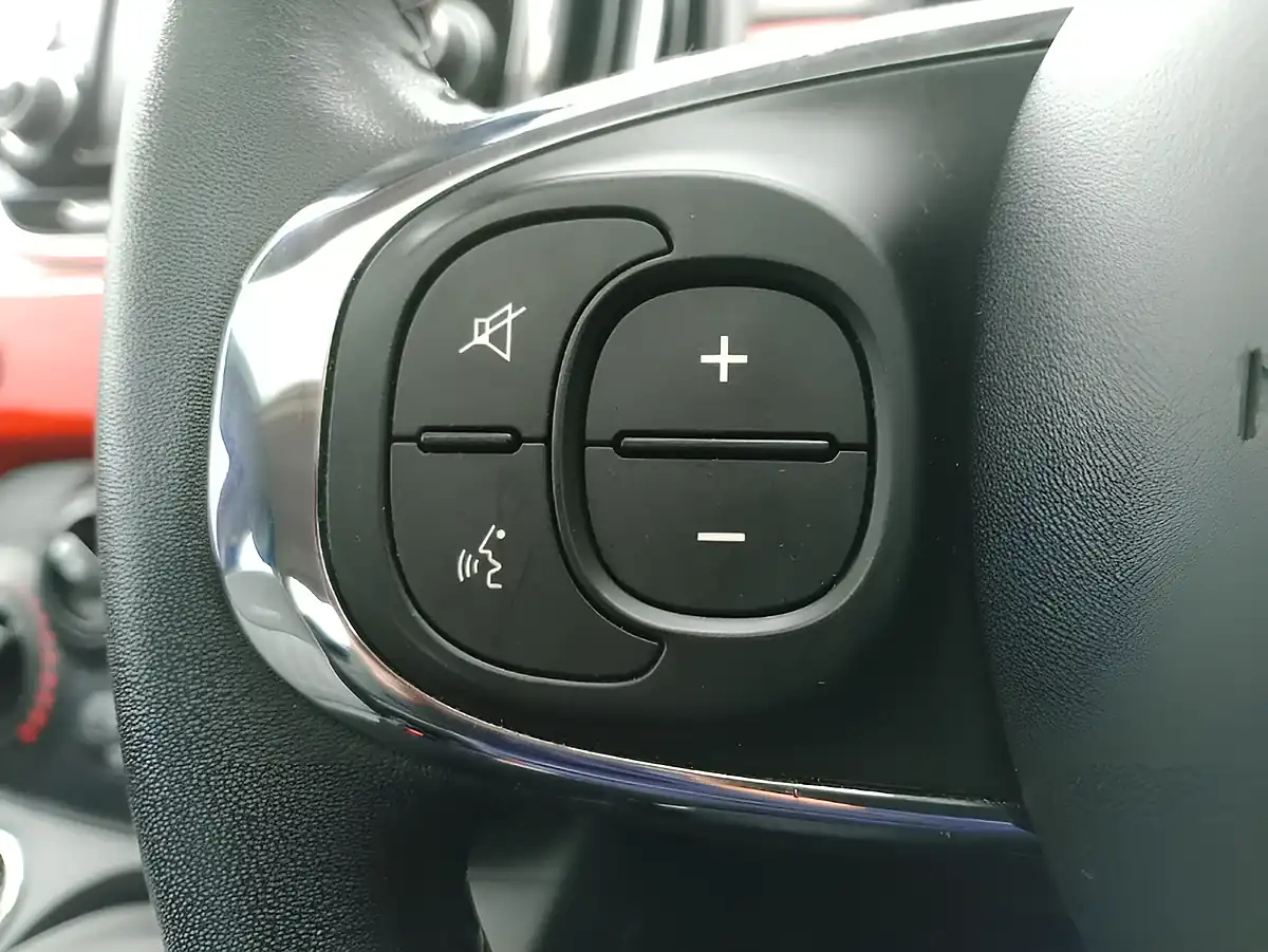 Used 2017 Fiat 500 Lounge Pink - Interior and Exterior details 11