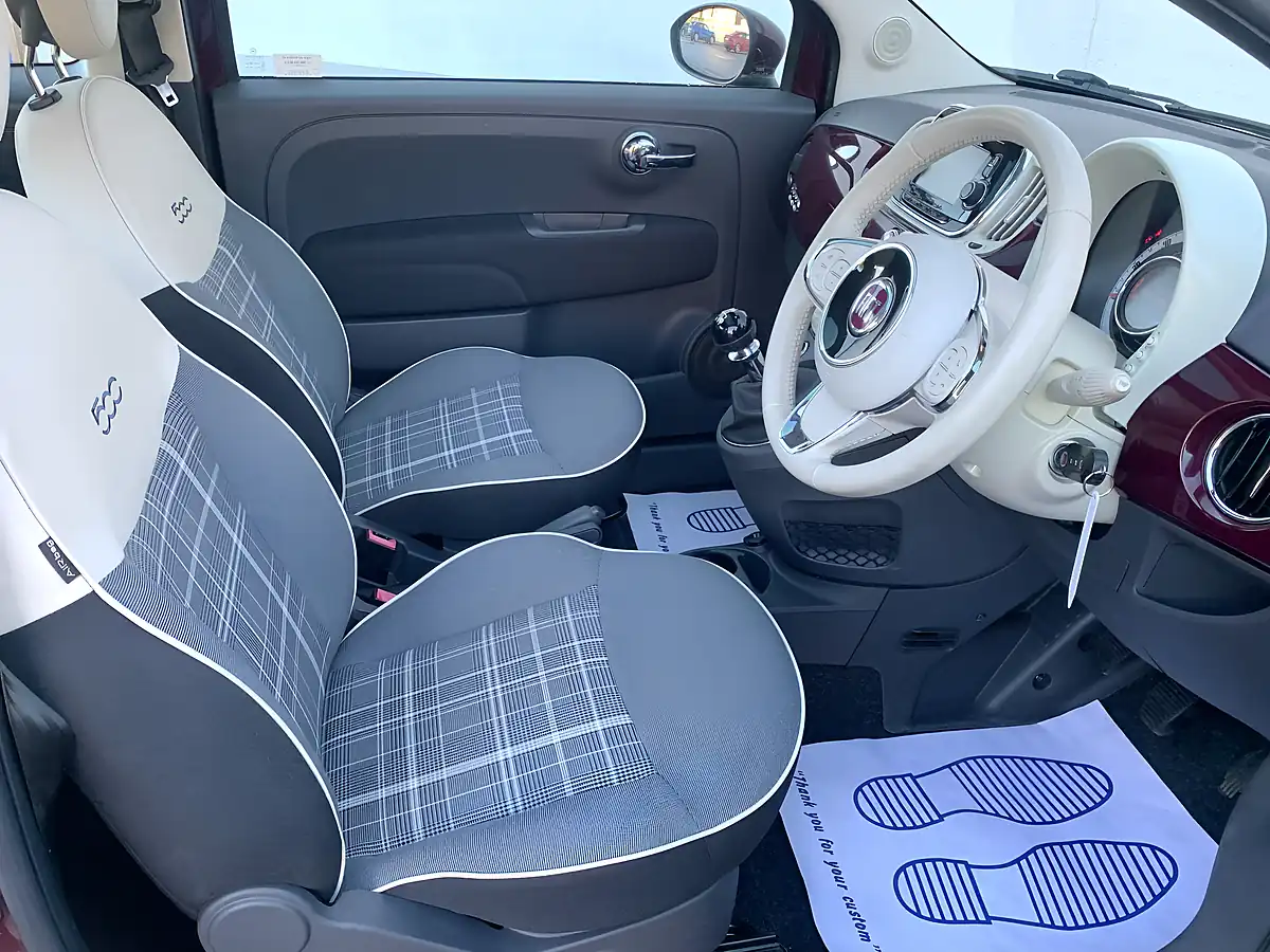 Used 2017 Fiat 500 Lounge Purple - Interior and Exterior details 5