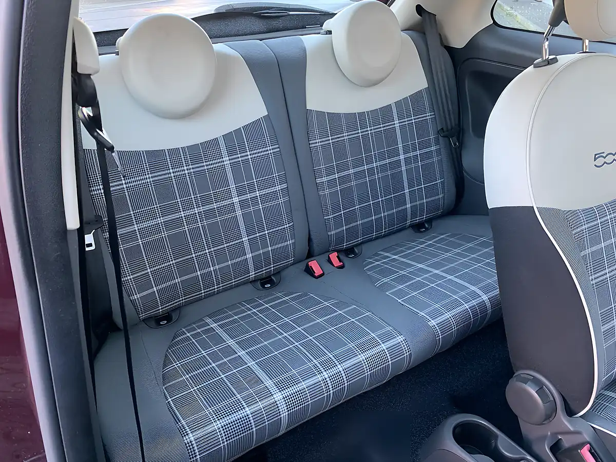 Used 2017 Fiat 500 Lounge Purple - Interior and Exterior details 8