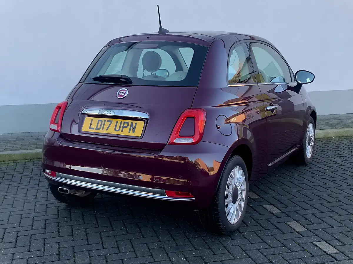 Used 2017 Fiat 500 Lounge Purple - Interior and Exterior details 9
