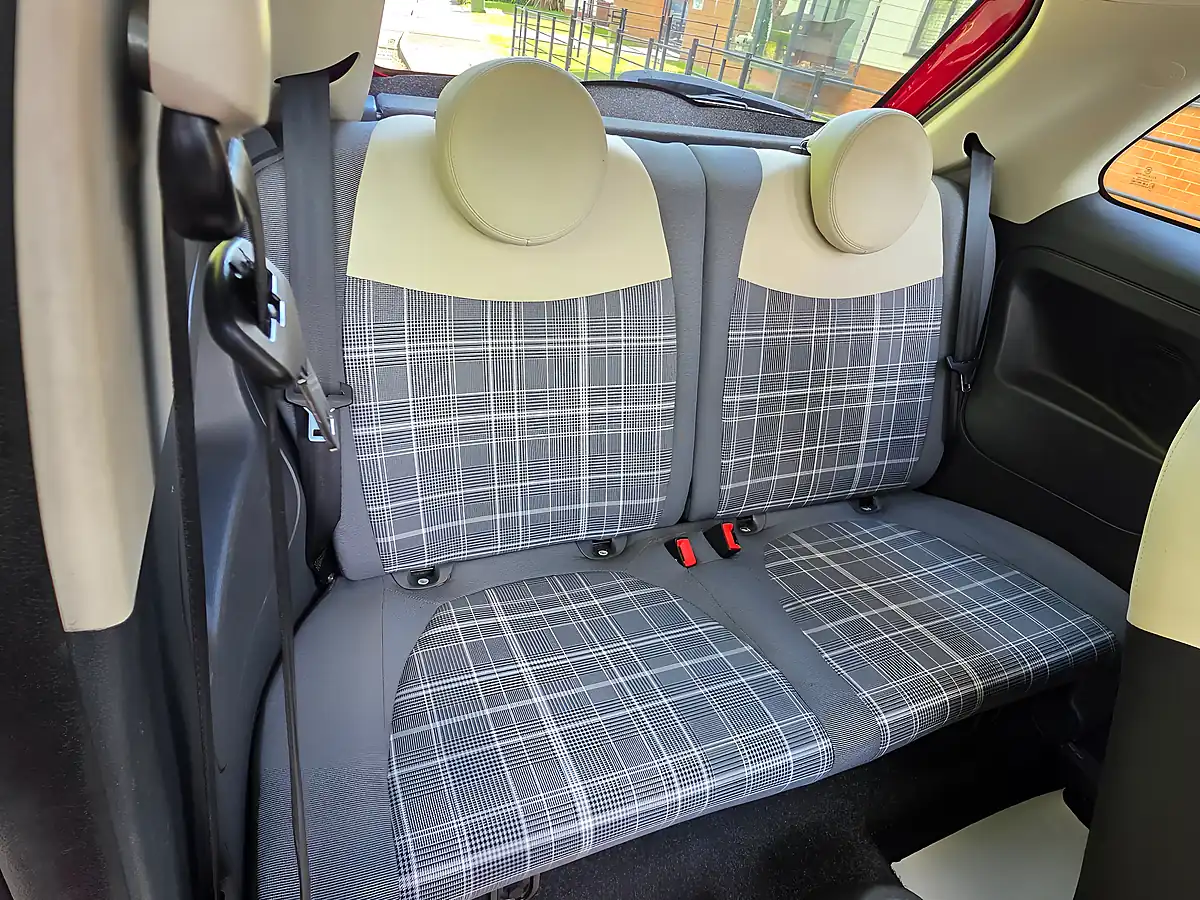 Used 2017 Fiat 500 Lounge Red - Interior and Exterior details 11