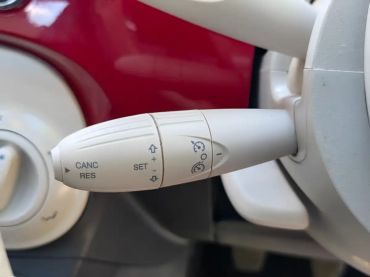 Used 2017 Fiat 500 Lounge Red - Interior and Exterior details 17