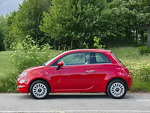 Used 2017 Fiat 500 Lounge Red - Interior and Exterior details 4