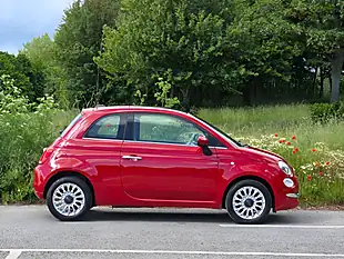Used 2017 Fiat 500 Lounge Red - Interior and Exterior details 8
