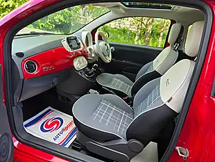Used 2017 Fiat 500 Lounge Red - Interior and Exterior details 9