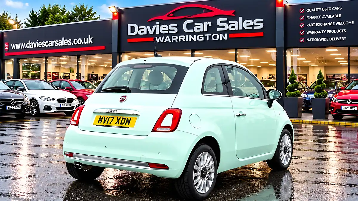 Used 2017 Fiat 500 Lounge Smooth Mint - Interior and Exterior details 4