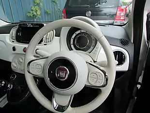 Used 2017 Fiat 500 Lounge White - Interior and Exterior details 14