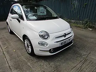 Used 2017 Fiat 500 Lounge White - Interior and Exterior details 5