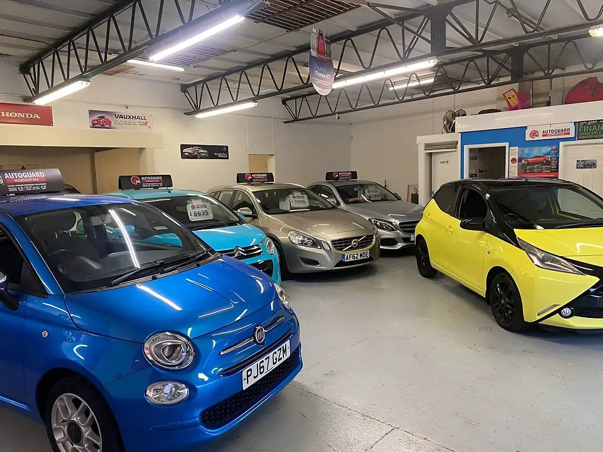 Used 2017 Fiat 500 Mirror Electronica Blue - Interior and Exterior details 18
