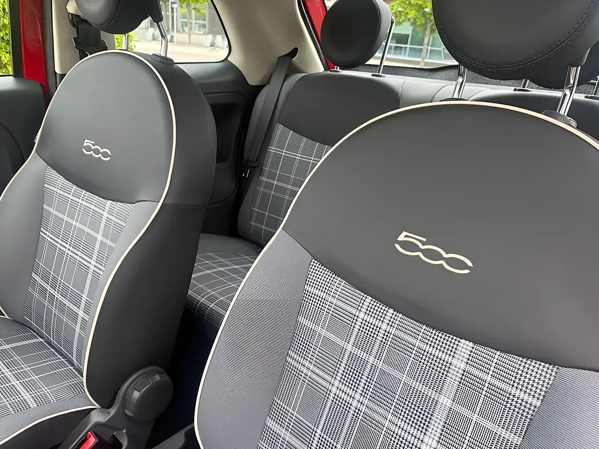 Used 2017 Fiat 500 Pasodoble Red - Interior and Exterior details 17