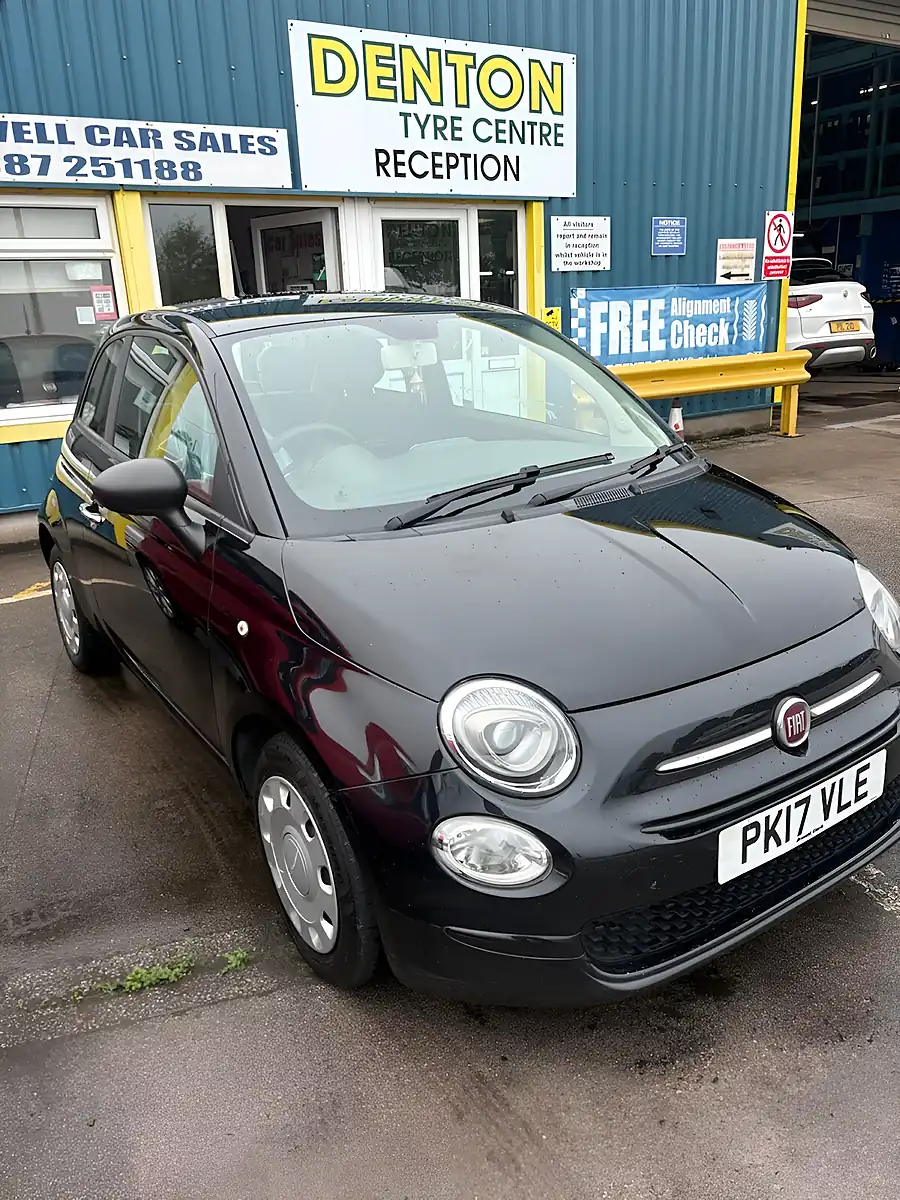 Used 2017 Fiat 500 Pop Black - Interior and Exterior details 2
