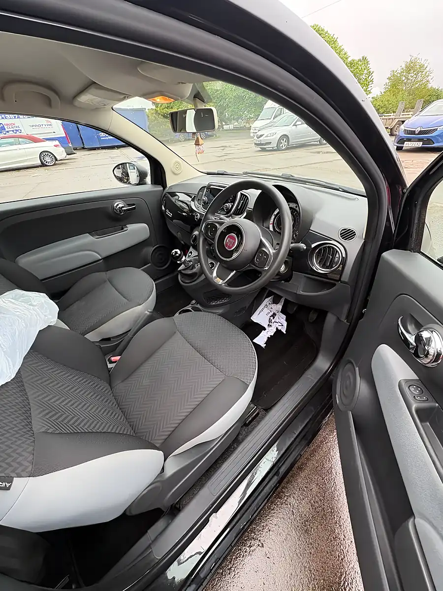 Used 2017 Fiat 500 Pop Black - Interior and Exterior details 8