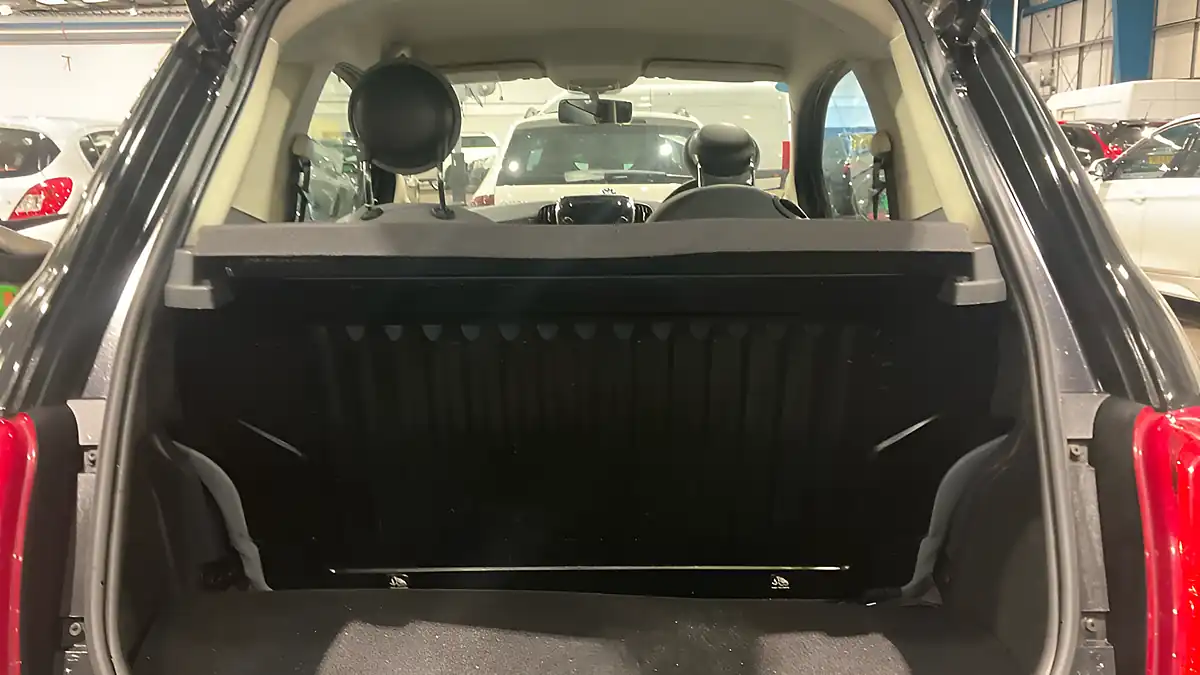 Used 2017 Fiat 500 Pop Black - Interior and Exterior details 7