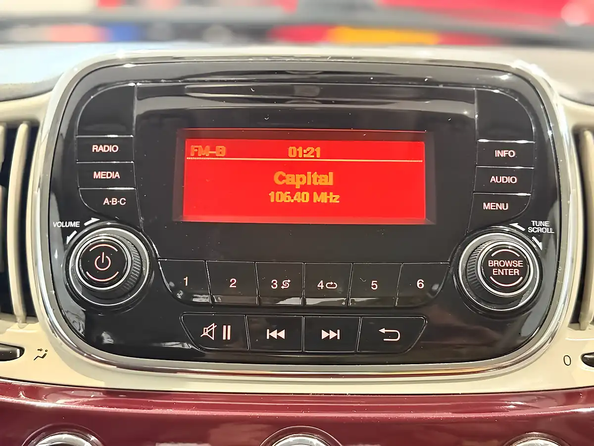Used 2017 Fiat 500 Pop Red - Interior and Exterior details 20