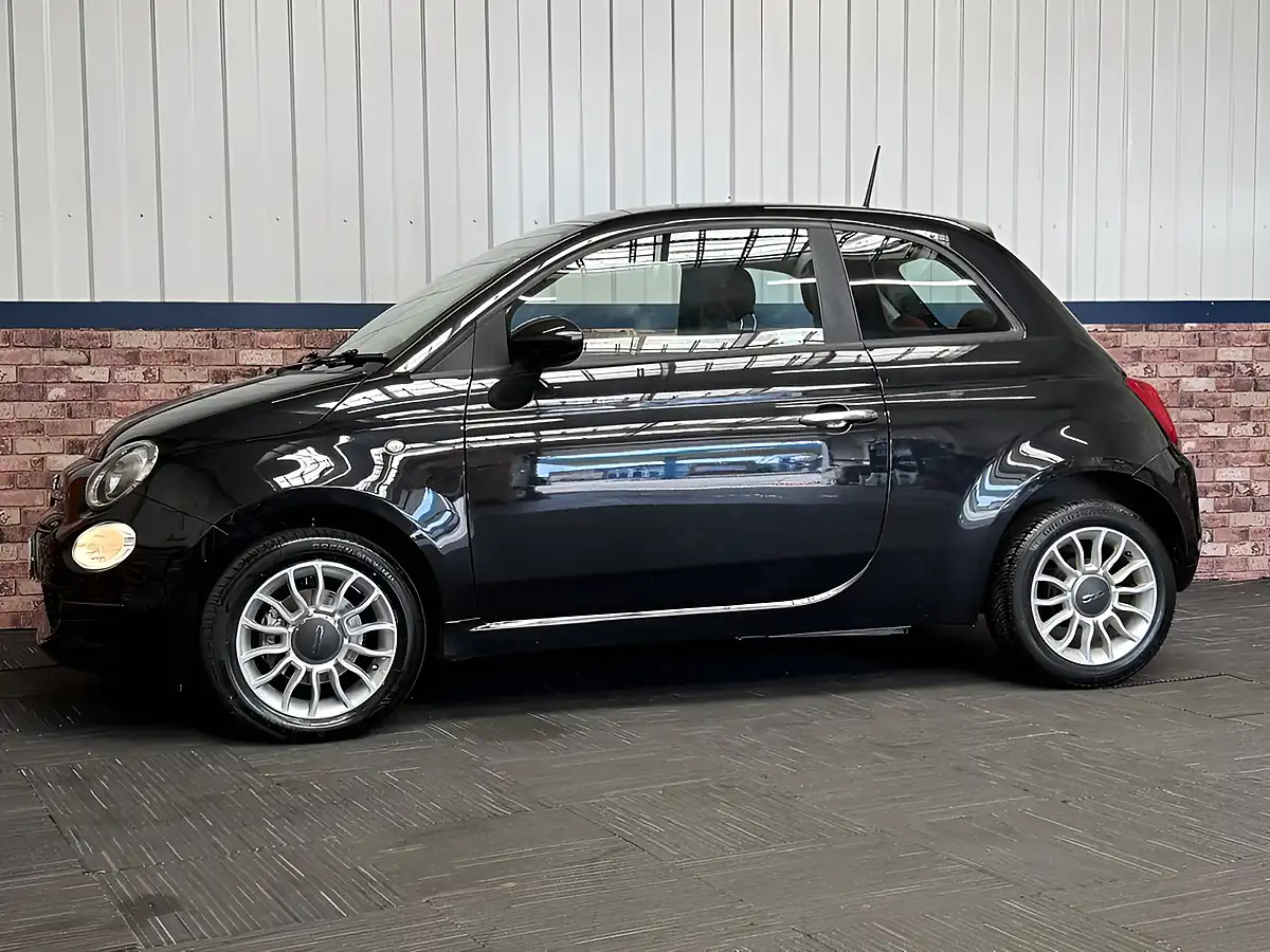 Used 2017 Fiat 500 Pop Star Black - Interior and Exterior details 13