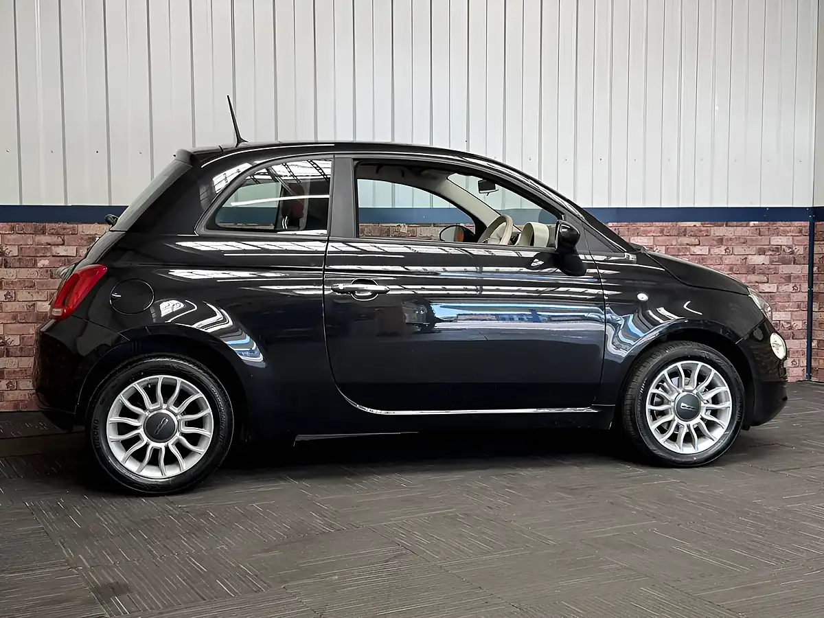 Used 2017 Fiat 500 Pop Star Black - Interior and Exterior details 15