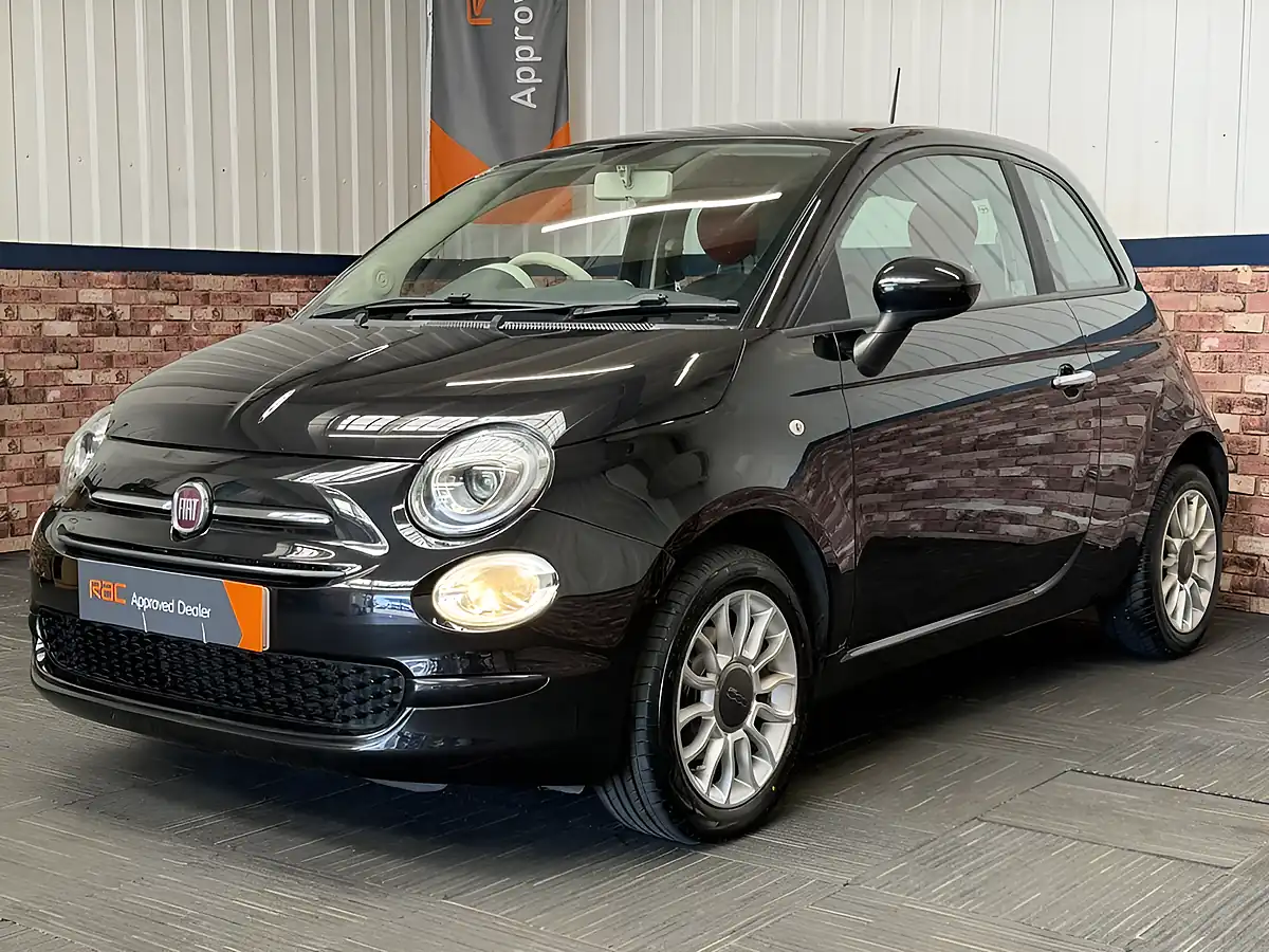 Used 2017 Fiat 500 Pop Star Black - Interior and Exterior details 5