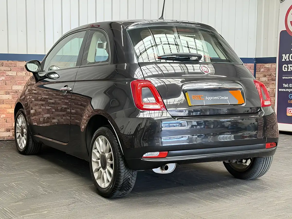 Used 2017 Fiat 500 Pop Star Black - Interior and Exterior details 8