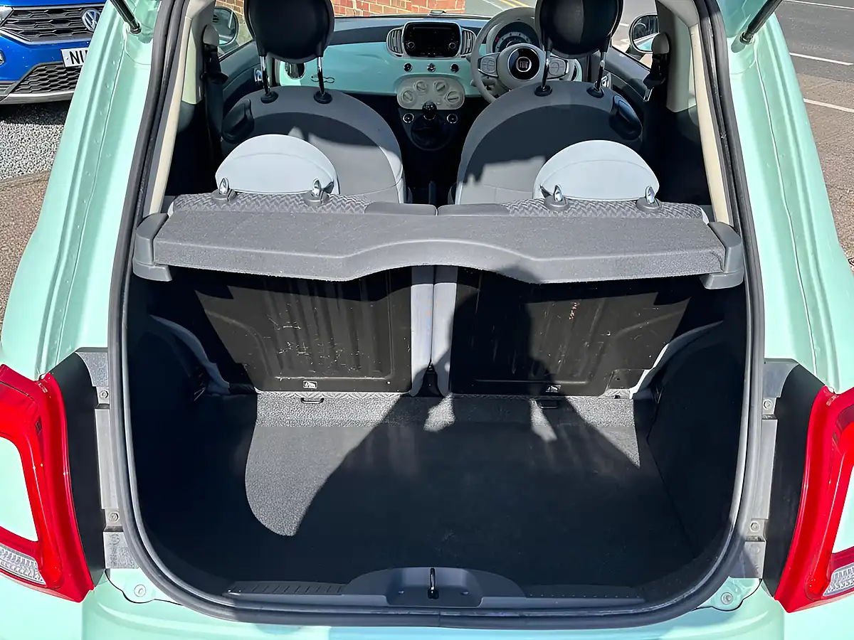 Used 2017 Fiat 500 Pop Star Green - Interior and Exterior details 11