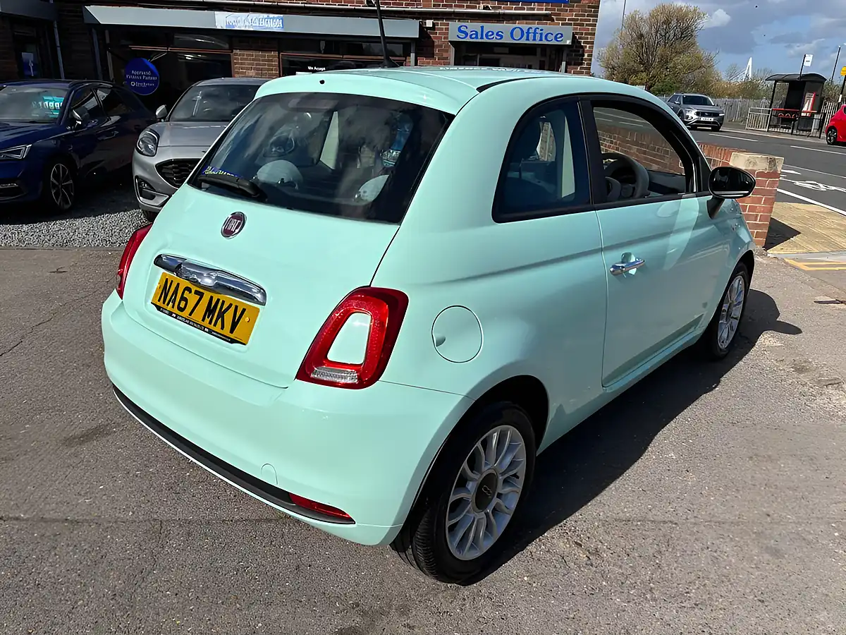 Used 2017 Fiat 500 Pop Star Green - Interior and Exterior details 4