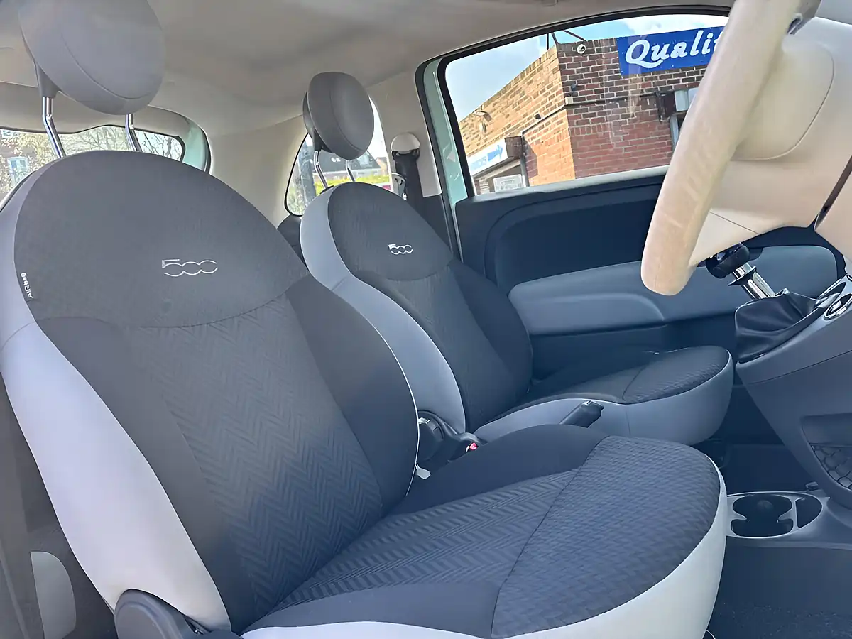Used 2017 Fiat 500 Pop Star Green - Interior and Exterior details 7