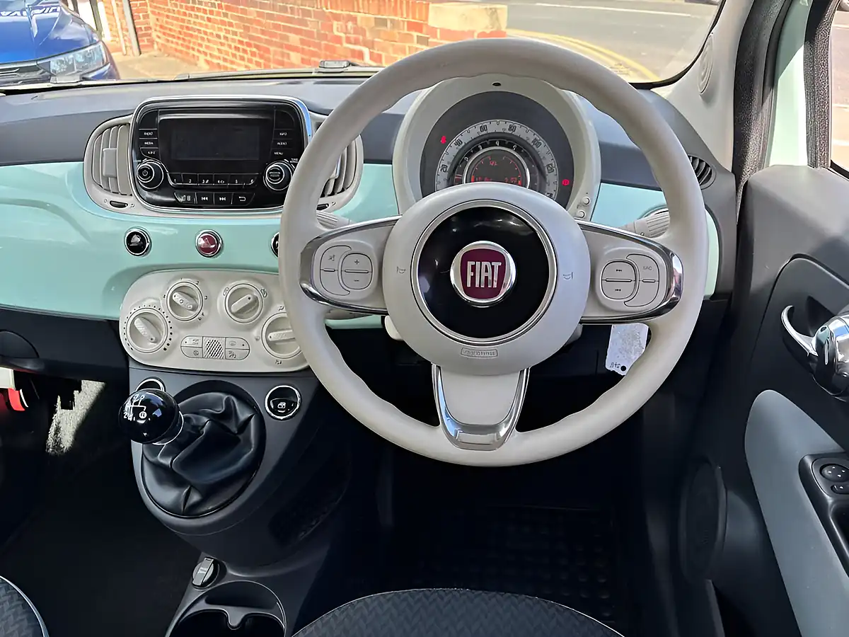 Used 2017 Fiat 500 Pop Star Green - Interior and Exterior details 8