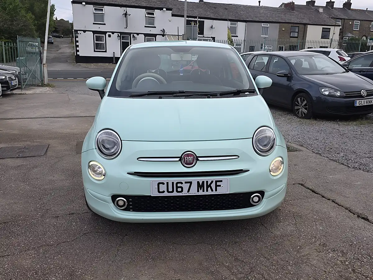 Used 2017 Fiat 500 Pop Star Green - Front View