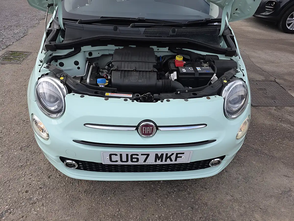 Used 2017 Fiat 500 Pop Star Green - Interior and Exterior details 16