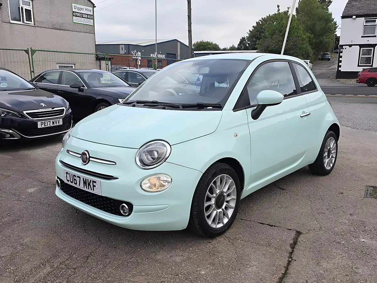 Used 2017 Fiat 500 Pop Star Green - Interior and Exterior details 2
