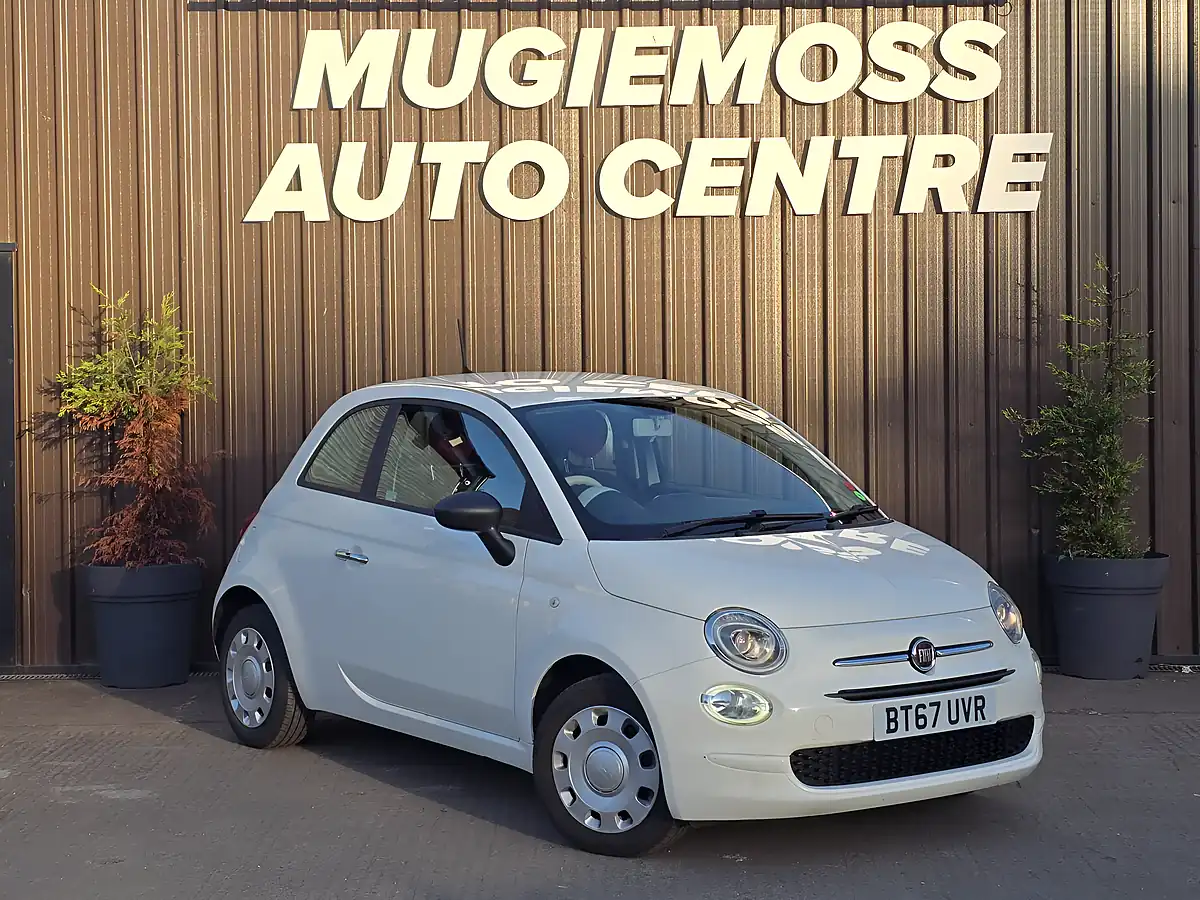 Used 2017 Fiat 500 Pop White - Front View
