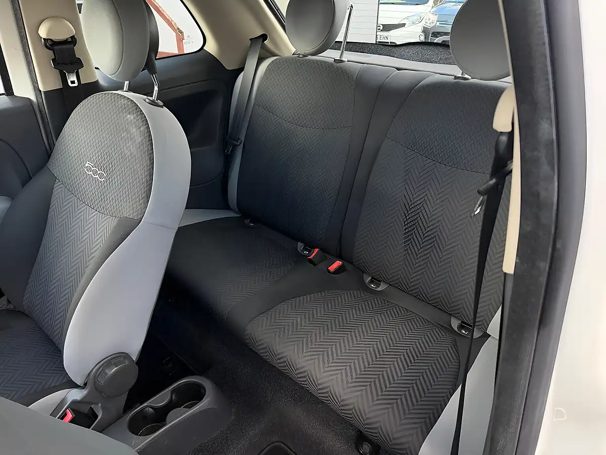Used 2017 Fiat 500 Pop White - Interior and Exterior details 15
