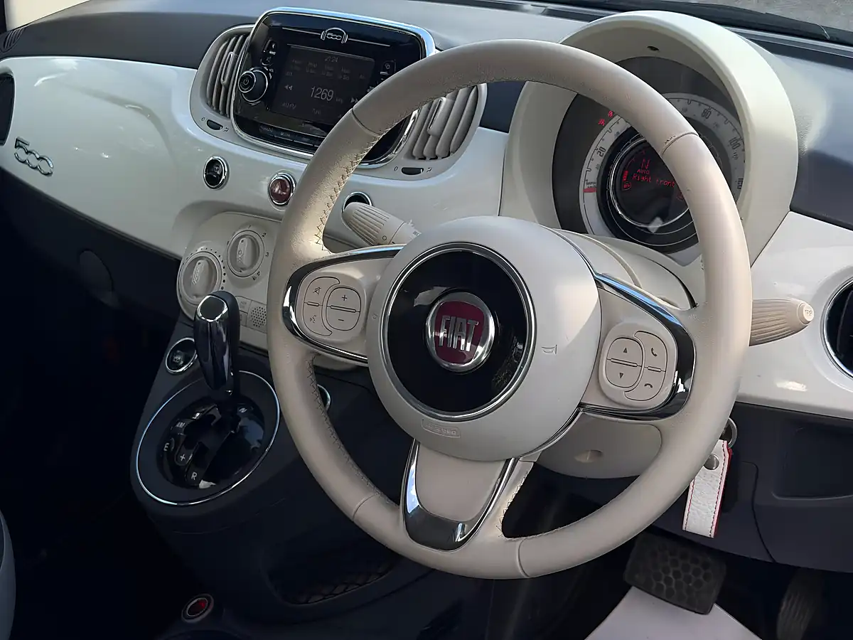 Used 2017 Fiat 500 Pop White - Interior and Exterior details 9
