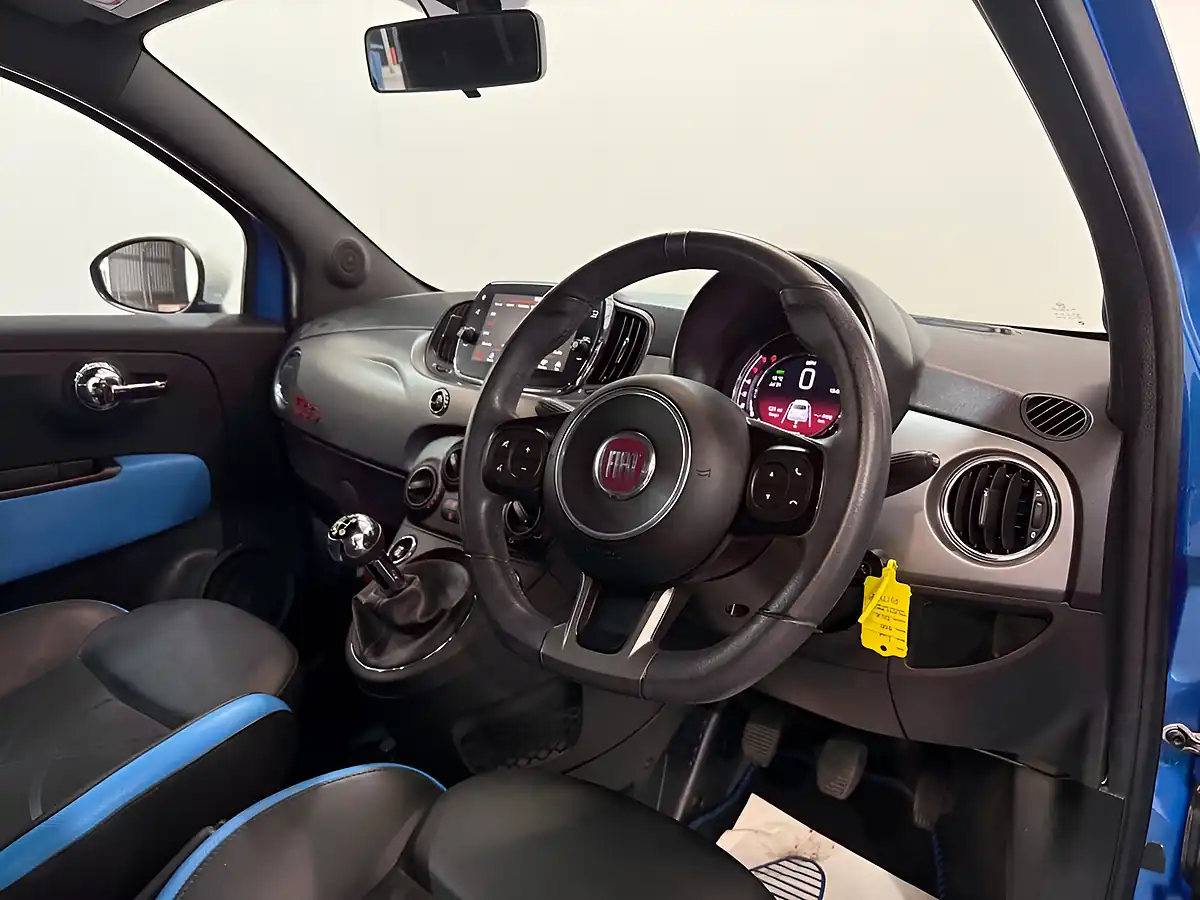 Used 2017 Fiat 500 S Blue - Interior and Exterior details 11