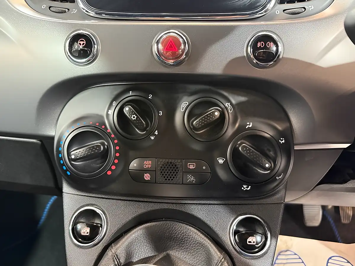 Used 2017 Fiat 500 S Blue - Interior and Exterior details 15