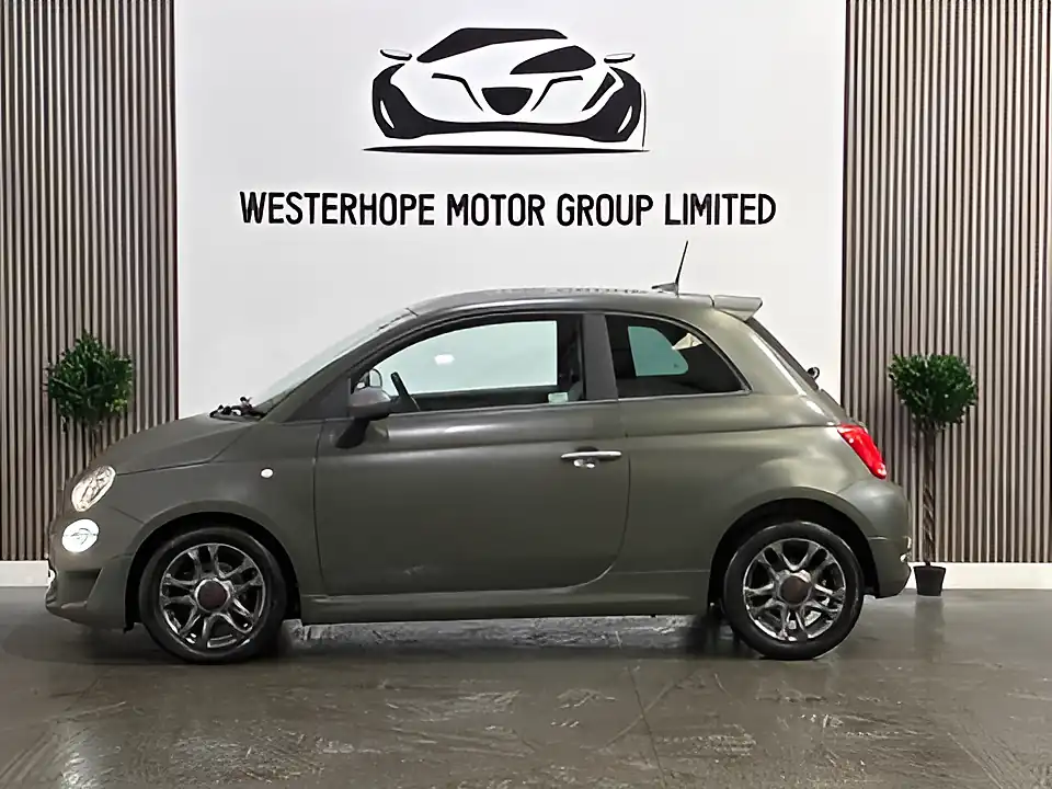 Used 2017 Fiat 500 S Green - Interior and Exterior details 12