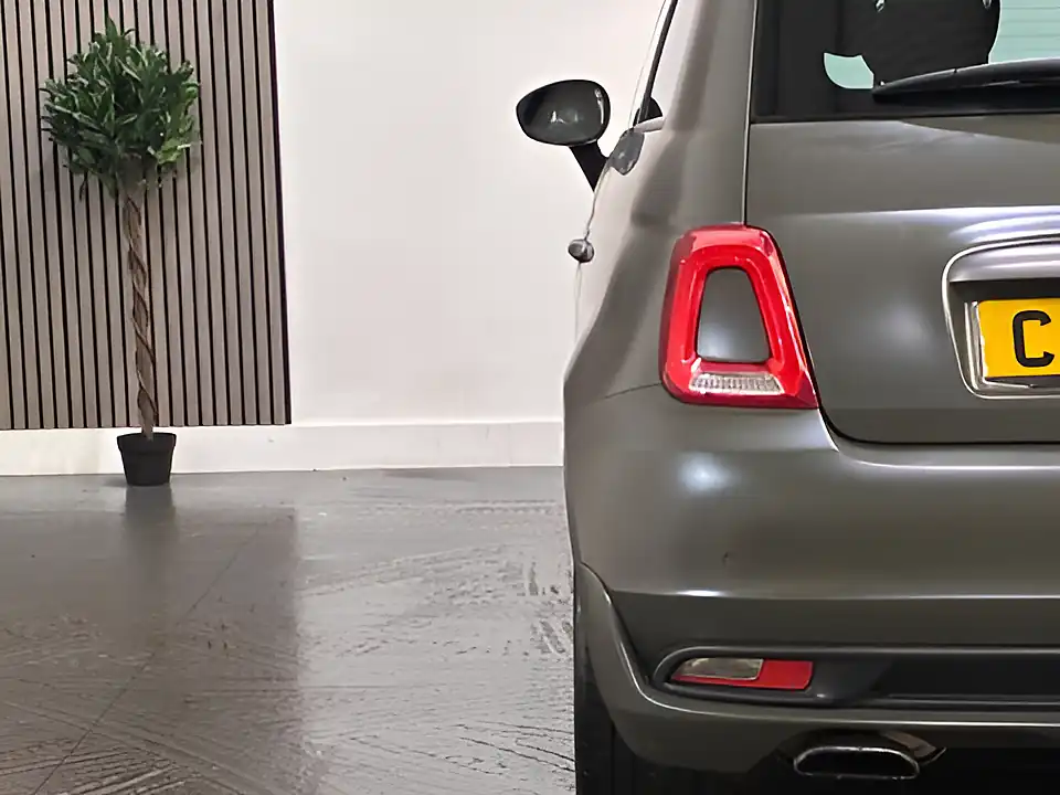 Used 2017 Fiat 500 S Green - Interior and Exterior details 13