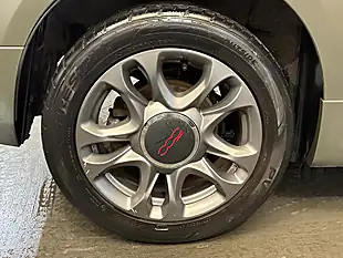 Used 2017 Fiat 500 S Green - Interior and Exterior details 16
