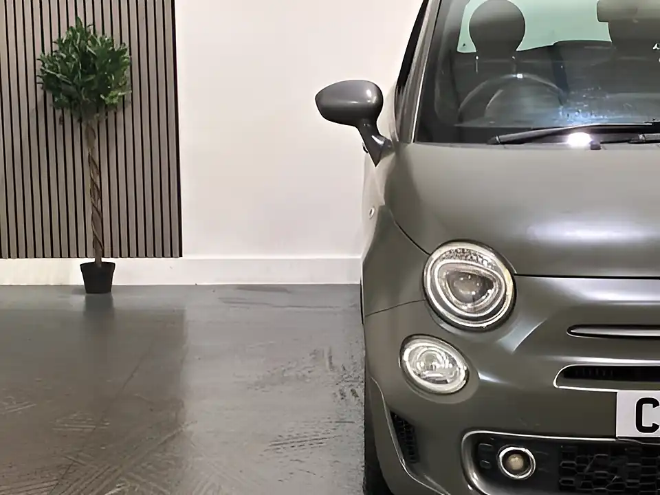 Used 2017 Fiat 500 S Green - Interior and Exterior details 9