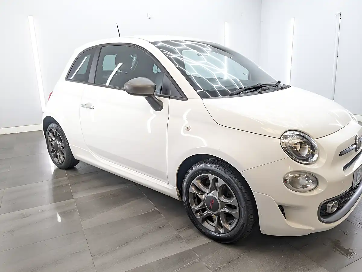 Used 2017 Fiat 500 S White - Interior and Exterior details 5