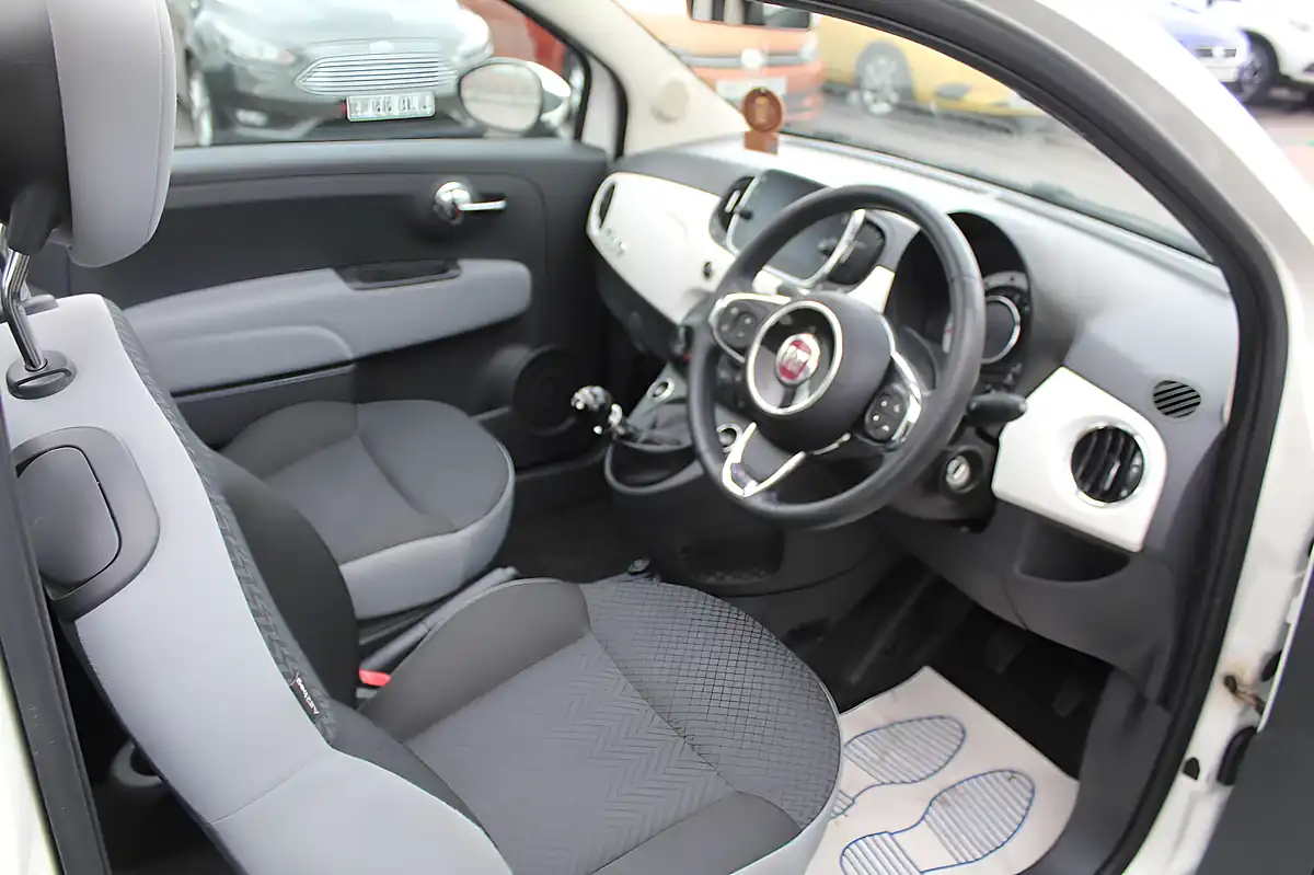 Used 2017 Fiat 500C Mirror White - Interior and Exterior details 14