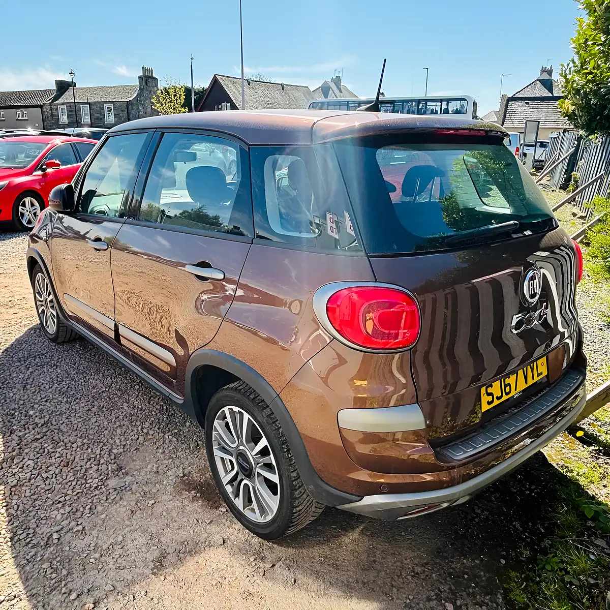 Used 2017 Fiat 500L Cross Series 5 Bronze - Interior and Exterior details 10