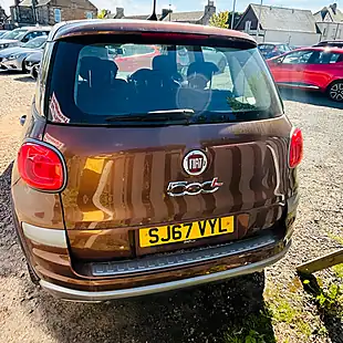 Used 2017 Fiat 500L Cross Series 5 Bronze - Interior and Exterior details 12