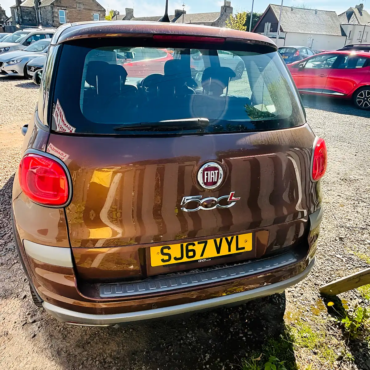 Used 2017 Fiat 500L Cross Series 5 Bronze - Interior and Exterior details 12